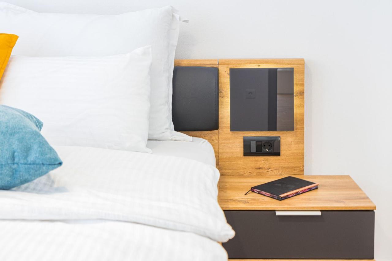 Apartment M****, New City + Parking Pula
